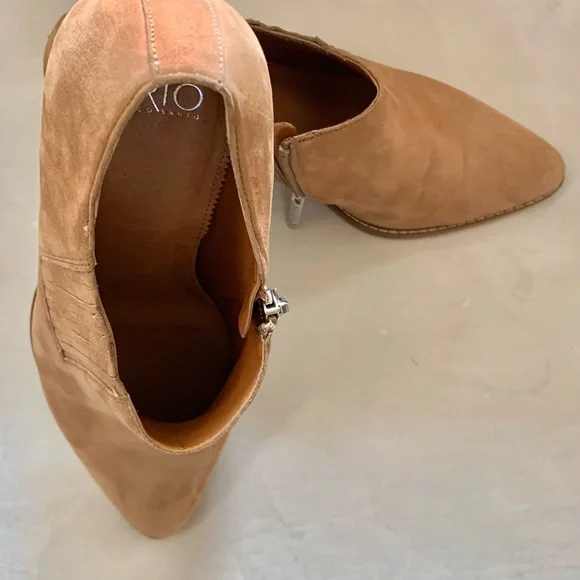 Franco Sarto Leather closed shoes - Picture 3 of 8